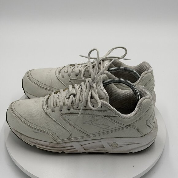 Brooks Addiction Walker Women Size 10.5 Wide White Leather Walking Sneakers - Picture 1 of 8